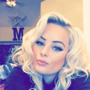 Meet your Posher, Norma